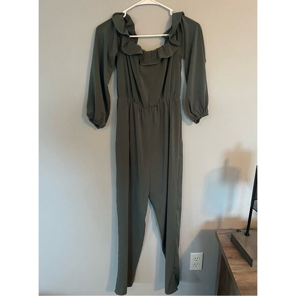 Promesa Green Ruffle Jumpsuit Size Small - Picture 2 of 11